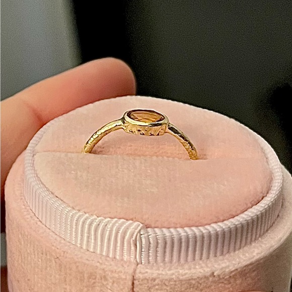 14k Solid Gold Golden Topaz Hammered Bezel Stacking Ring - Picture 3 of 7